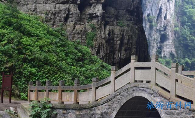 重庆十大旅游景点 重庆十大旅游景点排行榜 重庆旅游必去十大景点推荐