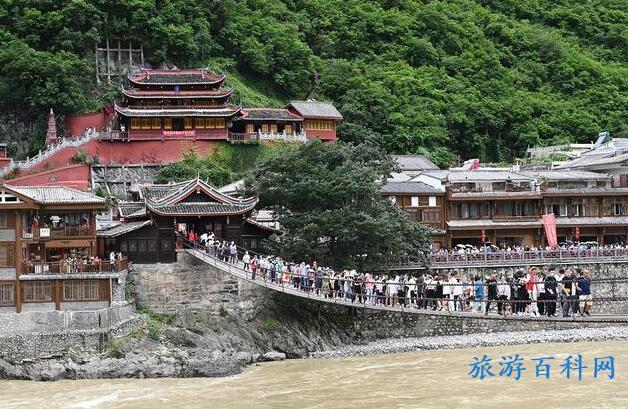 川西旅游必去十大景点，川西值得去的十大景点