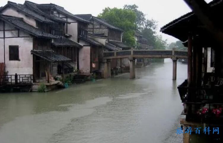 旅游景点排行榜前十名，人生一定要去的10大旅游景点