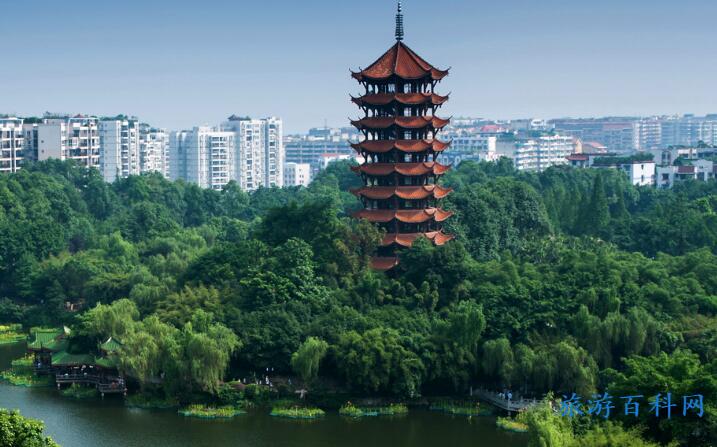 重庆江北机场附近有没有免费或者便宜的停车场？