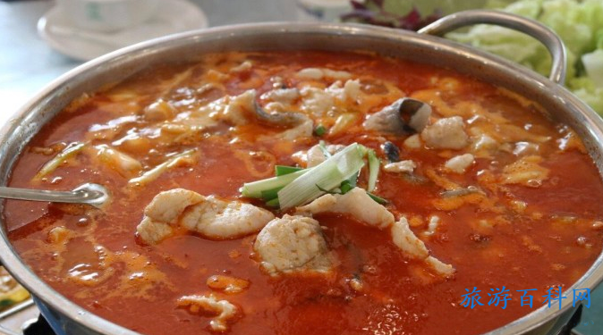 去黄果树旅游，有什么好吃的特色美食？