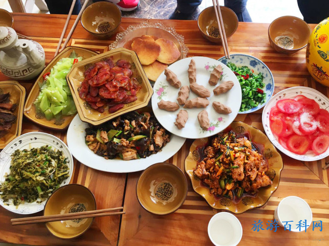 【吃货攻略】带你体验接地气的稻城亚丁美食