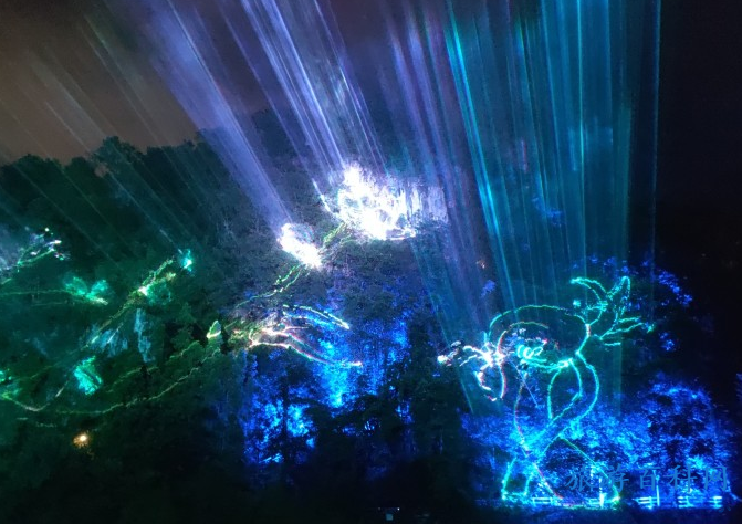 夜游黄果树，带你去见未曾见过的大瀑布