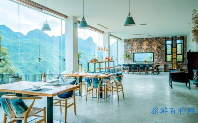 去黄果树旅游，住哪里比较好？
